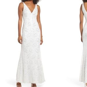 Lulus White Lace Mermaid Gown NWT